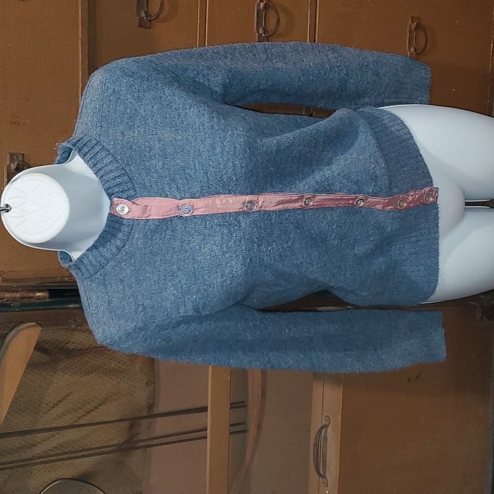 ORLON sweater.       #3497